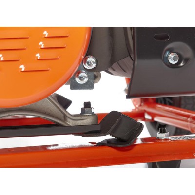 GENERADOR GASOLINA TRIFASICO 7000W / 8 75 KVA - 8 